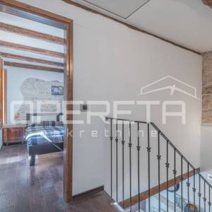 Poreč okolica - Samostojeća kamena kuća s velikim vrtom blizu mora