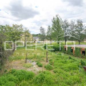 Poslovna zgrada, Pregrada, Centar, Krapinsko zagorska županija, 427,42m2 na parc