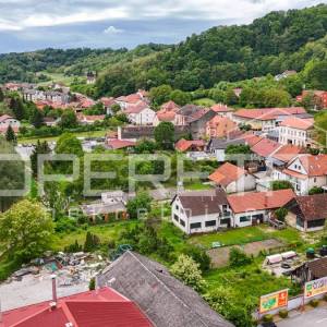 Poslovna zgrada, Pregrada, Centar, Krapinsko zagorska županija, 427,42m2 na parc