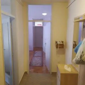 Potpuno renoviran stan 60 m² u strogom centru Novske