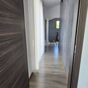 Prekrasna Villa sa bazenom i prostranom okućnicom,Barban okolica