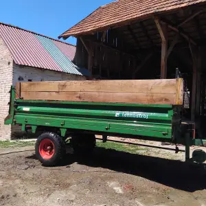 Prodajem ili mijenjam prikolica za gnoj Tehnostroj