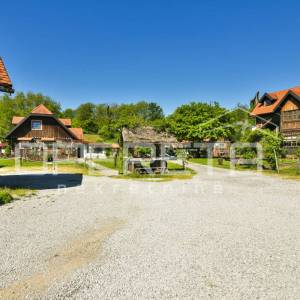 PRILIKA ZA INVESTICIJU, KARLOVAC-OKOLICA  (SOPG), 5132m2.