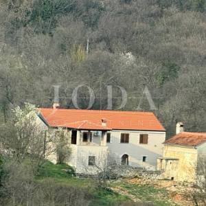 Primorska kuća na Praputnjaku 