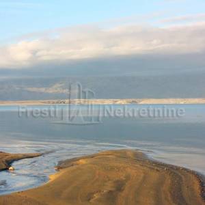 PRIVLAKA -SABUNIKE -ATRAKTIVNO GRAĐEVINSKO ZEMLJIŠTE 637 m2