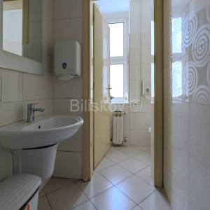 Prodaja, Donji grad, komforan peterosoban stan 136 m2