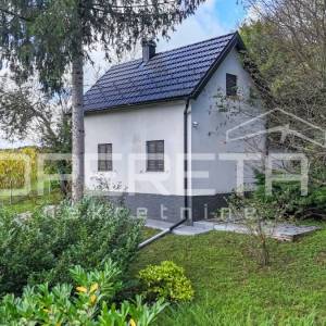PRODAJA, KUĆA/VIKENDICA, MALA ERPENJA - KRAPINSKE TOPLICE, 68 m2 NA PARCELI OD 4