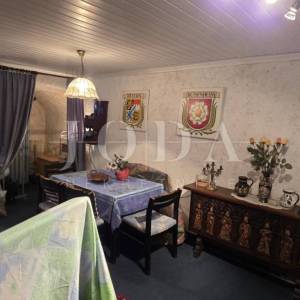 Prodaja kuće Bribir | Balkon, parking, pogled na more