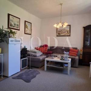 Prodaja kuće Bribir | Balkon, parking, pogled na more
