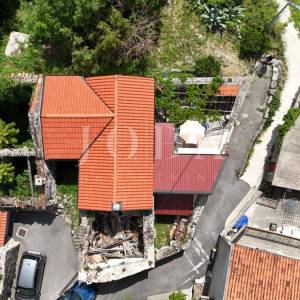Prodaja kuće Bribir | Balkon, parking, pogled na more