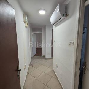 Prodaja, Peščenica , Folnegovićevo naselje, trosoban stan na 1 katu