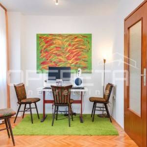PRODAJA, SAMOSTOJEĆA KUĆA, KRAPINSKE TOPLICE / KLOKOVEC, 243 m² neto stambene po