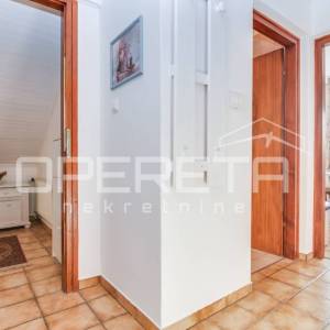 PRODAJA, SAMOSTOJEĆA KUĆA, KRAPINSKE TOPLICE / KLOKOVEC, 243 m² neto stambene po