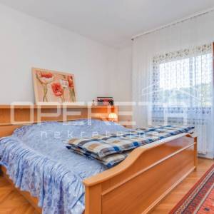 PRODAJA, SAMOSTOJEĆA KUĆA, KRAPINSKE TOPLICE / KLOKOVEC, 243 m² neto stambene po