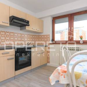 PRODAJA, SAMOSTOJEĆA KUĆA, KRAPINSKE TOPLICE / KLOKOVEC, 243 m² neto stambene po