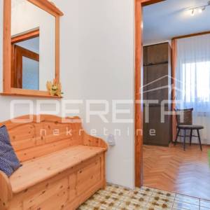 PRODAJA, SAMOSTOJEĆA KUĆA, KRAPINSKE TOPLICE / KLOKOVEC, 243 m² neto stambene po