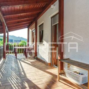 PRODAJA, SAMOSTOJEĆA KUĆA, KRAPINSKE TOPLICE / KLOKOVEC, 243 m² neto stambene po