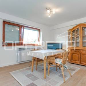 PRODAJA, SAMOSTOJEĆA KUĆA, KRAPINSKE TOPLICE / KLOKOVEC, 243 m² neto stambene po