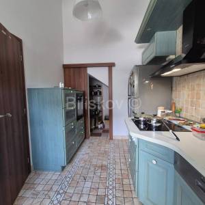 Prodaja, Srebrnjak, četverosobni dvoetažni stan 190m2, garaža