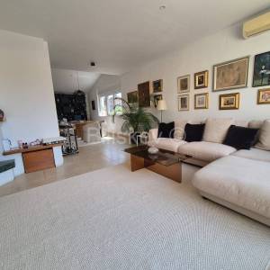 Prodaja, Srebrnjak, četverosobni dvoetažni stan 190m2, garaža