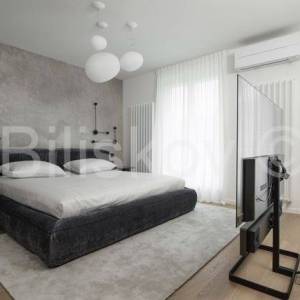 Prodaja, Srebrnjak , peterosoban stan 151m2 na 1 katu, garaža, PM