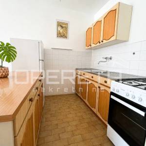 PRODAJA, STAN, SESVETE, 60m2, 2-soban, Selčinska ulica