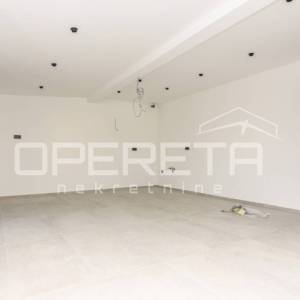 Prodaja, Stan, Srednjaci, Drniška, 4s, 80m2