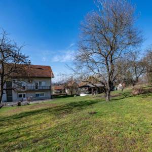 Prodaja,Ivanev Bistranski,obiteljska kuća 350m2,izgrađena 1974