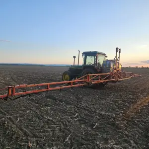 Prskalica Douven 800l