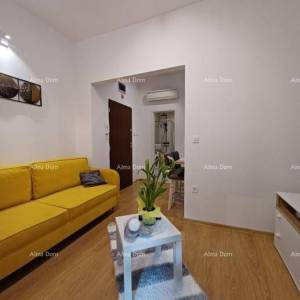 Pula, 2-sobni stan u centru, 31 m² + terasa i vrt