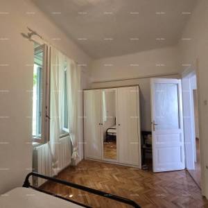PULA!  Prodaja stana – 80 m², odlična lokacija.