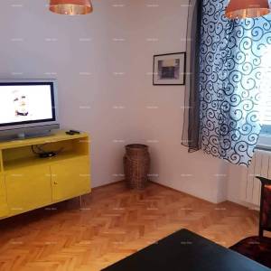 PULA!  Prodaja stana – 80 m², odlična lokacija.