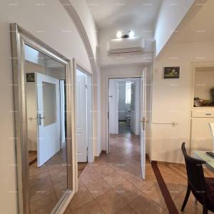 PULA!  Prodaja stana – 80 m², odlična lokacija.