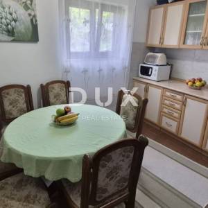 PULA, ŠIJANA - Obiteljska kuća na traženoj lokaciji! 