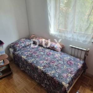 PULA, ŠIJANA - Obiteljska kuća na traženoj lokaciji! 