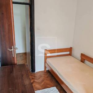 Pula, stan 2S+DB, 74m2, širi centar