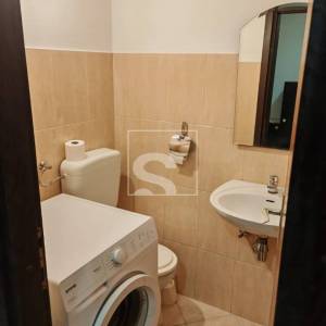 Pula, stan 2S+DB, 74m2, širi centar
