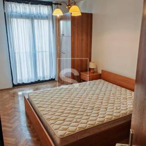 Pula, stan 2S+DB, 74m2, širi centar