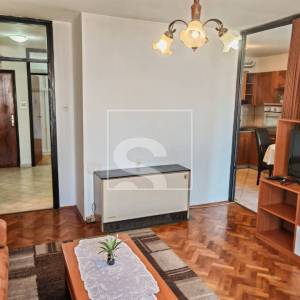 Pula, stan 2S+DB, 74m2, širi centar