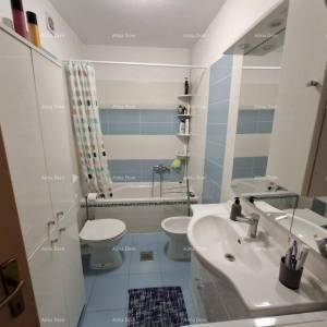 Pula – stan 68 m² s dva parkirna mjesta