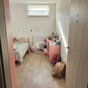 Pula, stan u prizemlju, 3SS+DB, 101 m2