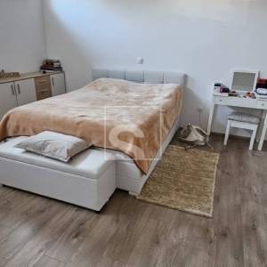 Pula, stan u prizemlju, 3SS+DB, 101 m2