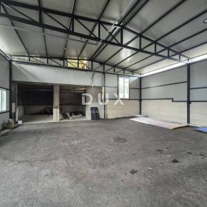 RIJEKA, ČAVLE - višenamjenski poslovni prostor 240 m2 za najam
