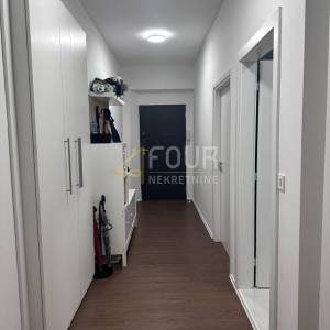 Rijeka, Centar, 64.70m2, 1s+db, 2 balkona
