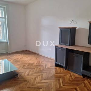 RIJEKA, CENTAR - dvosoban stan
