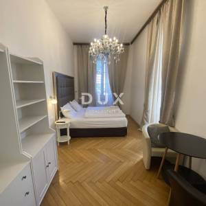 RIJEKA, CENTAR - stan s dva apartmana