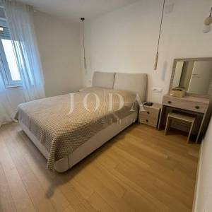 Rijeka, Donja Vežica, 1s+db, balkon 