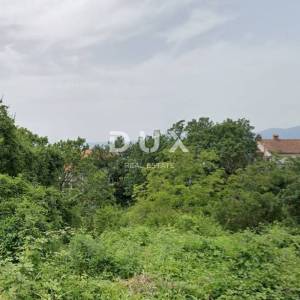 RIJEKA, GORNJI ZAMET - Građevinsko zemljište u stambenoj zoni, 1910 m²