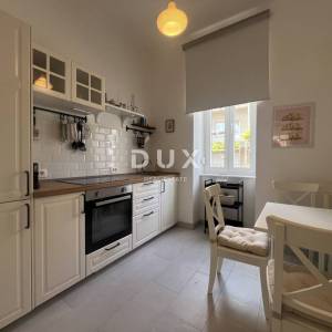 RIJEKA, KANTRIDA - IZUZETNA PRILIKA - stan s okućnicom, 100 m od mora