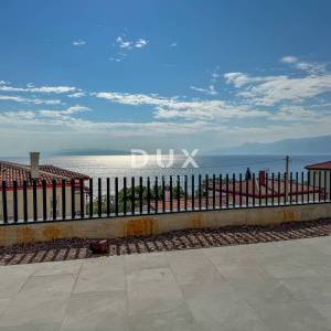 RIJEKA, KANTRIDA – stan od 127m2 u luksuznoj novogradnji samo 250 metara od mora s garažom i panoramskim pogledom na more...